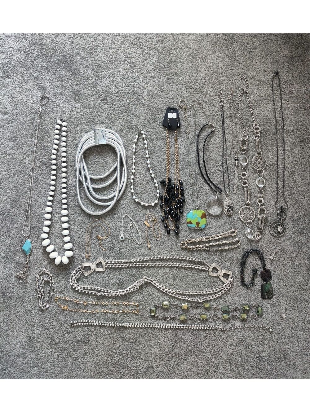 Vintage Modern Costume Jewelry Lot Statement Necklaces Beads Rhinestone Metallic